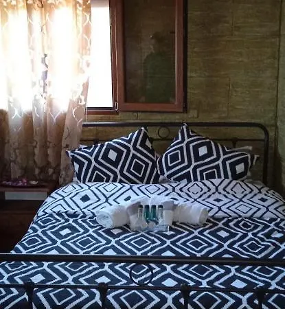 To Konaki * Μέση Συνοικία Τρικάλων